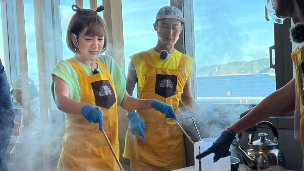 啦啦隊女神當店員「剛上工就被開除」 阿翔狂NG被吐槽:來亂的