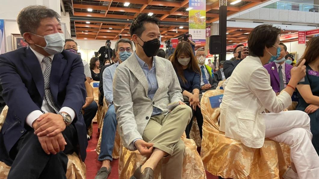 團隊推「社群整合平台」?陳時中一問三不知 他急救駕