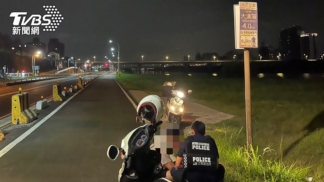 警方透過電信公司確認男子手機發話位置,將人帶回。(圖/TVBS)