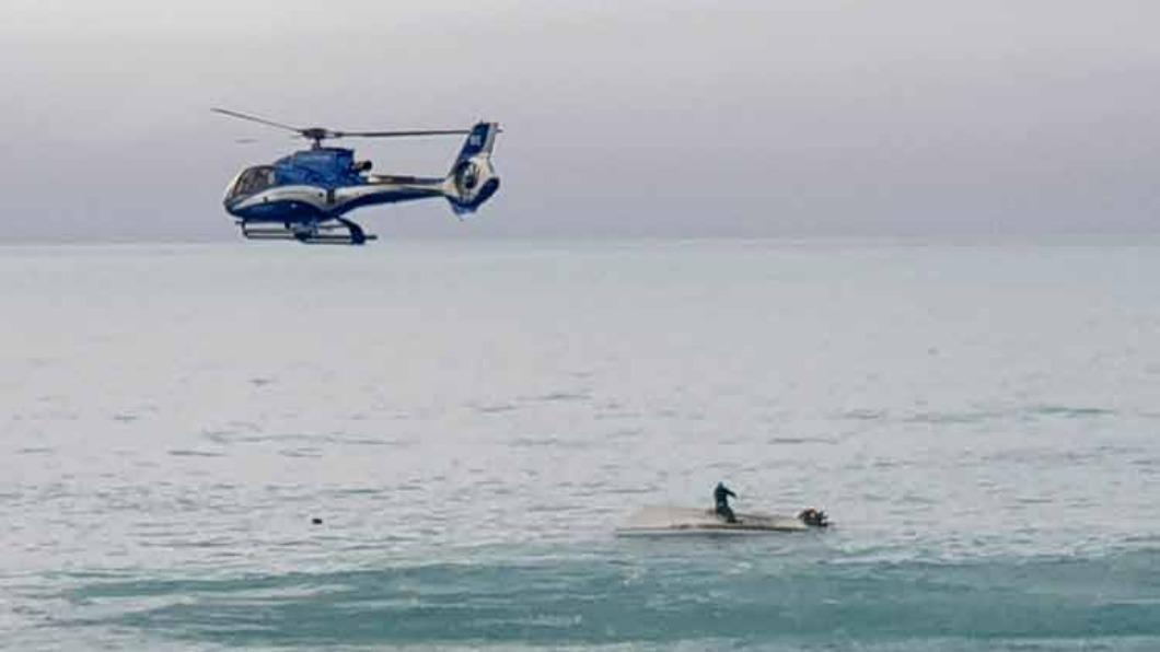 紐西蘭觀光艇疑遭鯨魚撞擊翻覆 釀5死、6人受傷