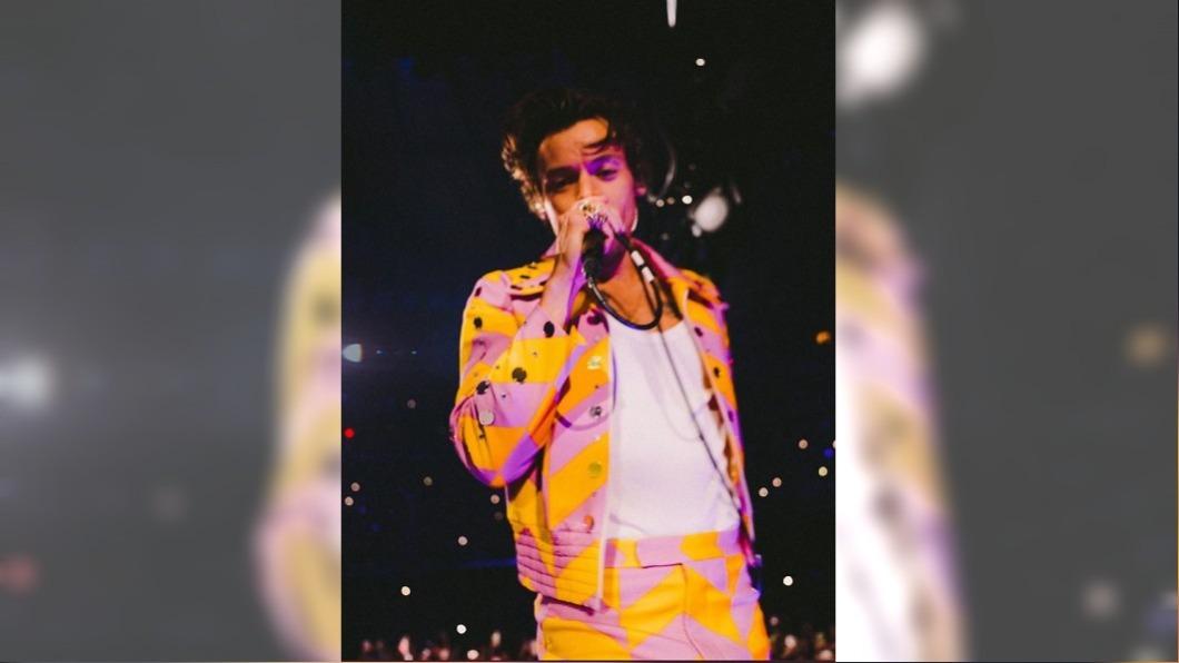 圖／翻攝自 Twitter @Harry_Styles