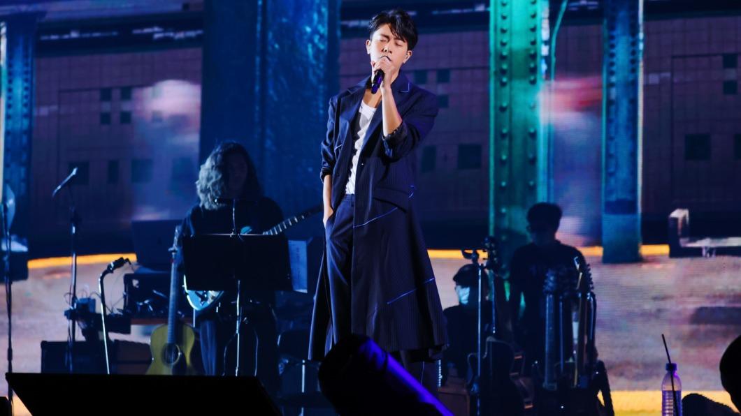 韋禮安小巨蛋演唱會一連帶來多首經典歌。(圖/索尼音樂提供)