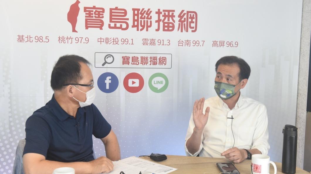 鄭運鵬批張善政「自己把牙膏擠乾淨不是更簡單?」(圖/鄭運鵬競辦提供)
