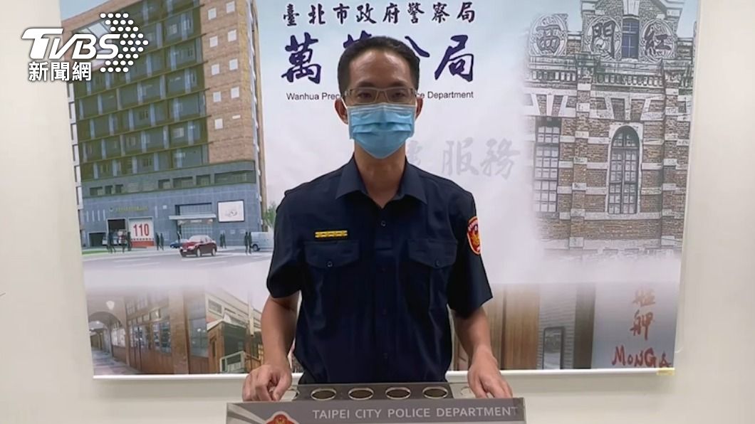 萬華警分局副分局長廖立仁出面澄清小隊長未打人。(圖/TVBS)