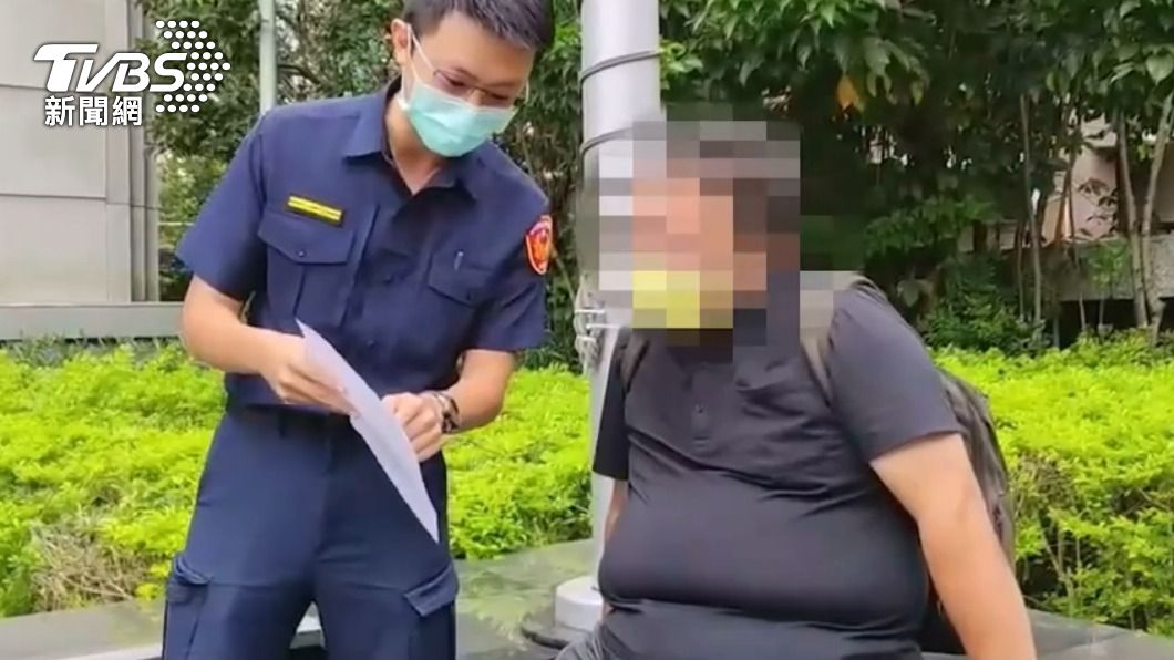 不滿周玉蔻評慈濟　男又放「酸臭禮盒」到案稱：請他們吃