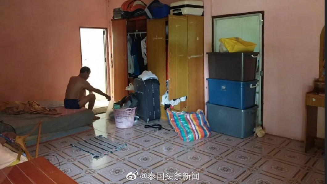 老翁發出尋人啟事希望那些妻子和兒女們能夠回來照顧他。(圖/翻攝自泰國頭條新聞微博)