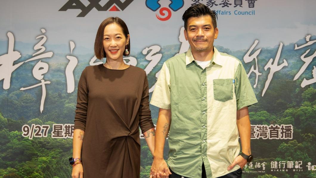 Gigi自虧已在更年期 忘結婚幾年史丹利無奈:7年都不癢了