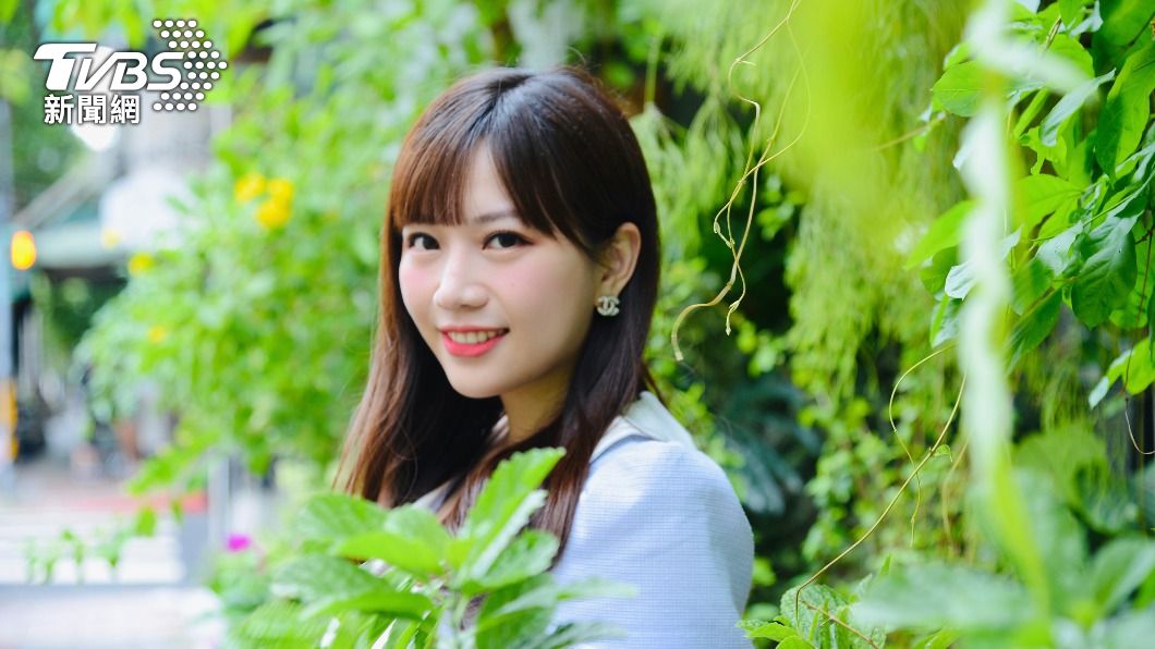 蔡尚樺受訪分享入圍心情。(圖/許方正攝)