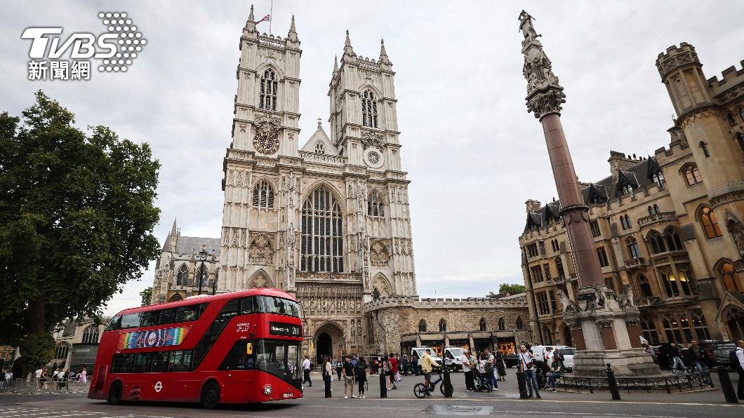 女王的國葬將於台灣時間19日下午6時,在西敏寺(Westminster Abbey)舉行。(圖/達志影像美聯社)