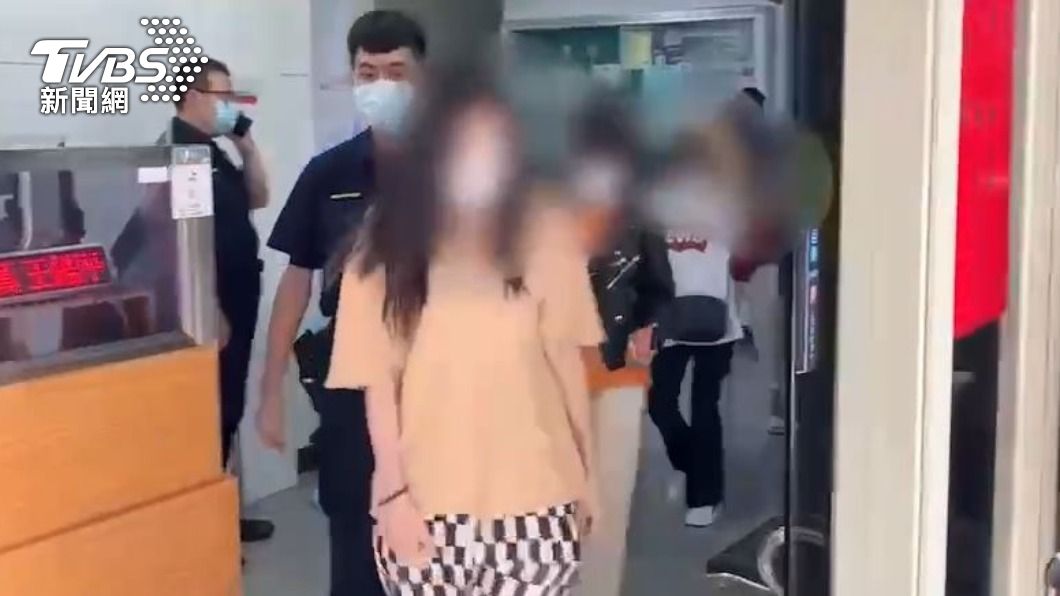 這些大陸、越南籍女子，都是失聯、逾期居留。（圖／TVBS）