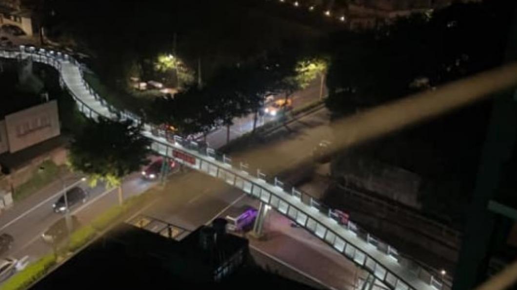 南桃園深夜惡臭蔓延。（圖／翻攝自我是平鎮人）