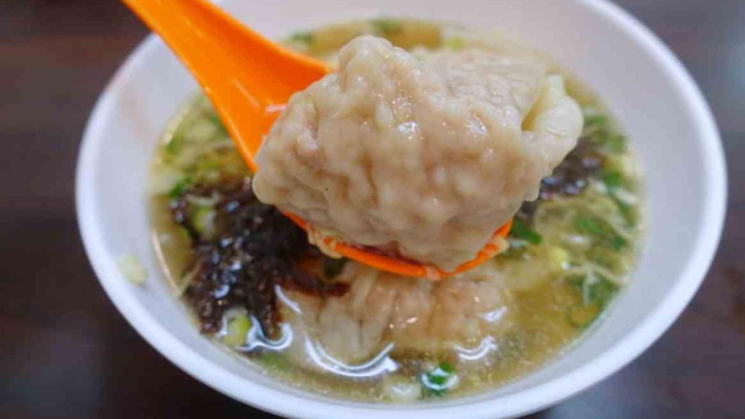 台北常見的「溫州大餛飩」，就是以大尺寸的餛飩打出名號。（圖／貓大爺-我吃、我玩、我分享提供）