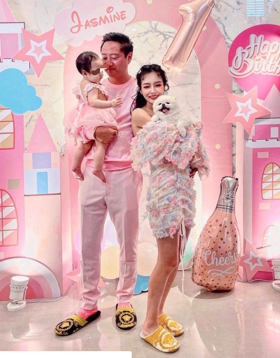 王思佳與老公擁有一個寶貝女兒。(圖/翻攝自王思佳IG)