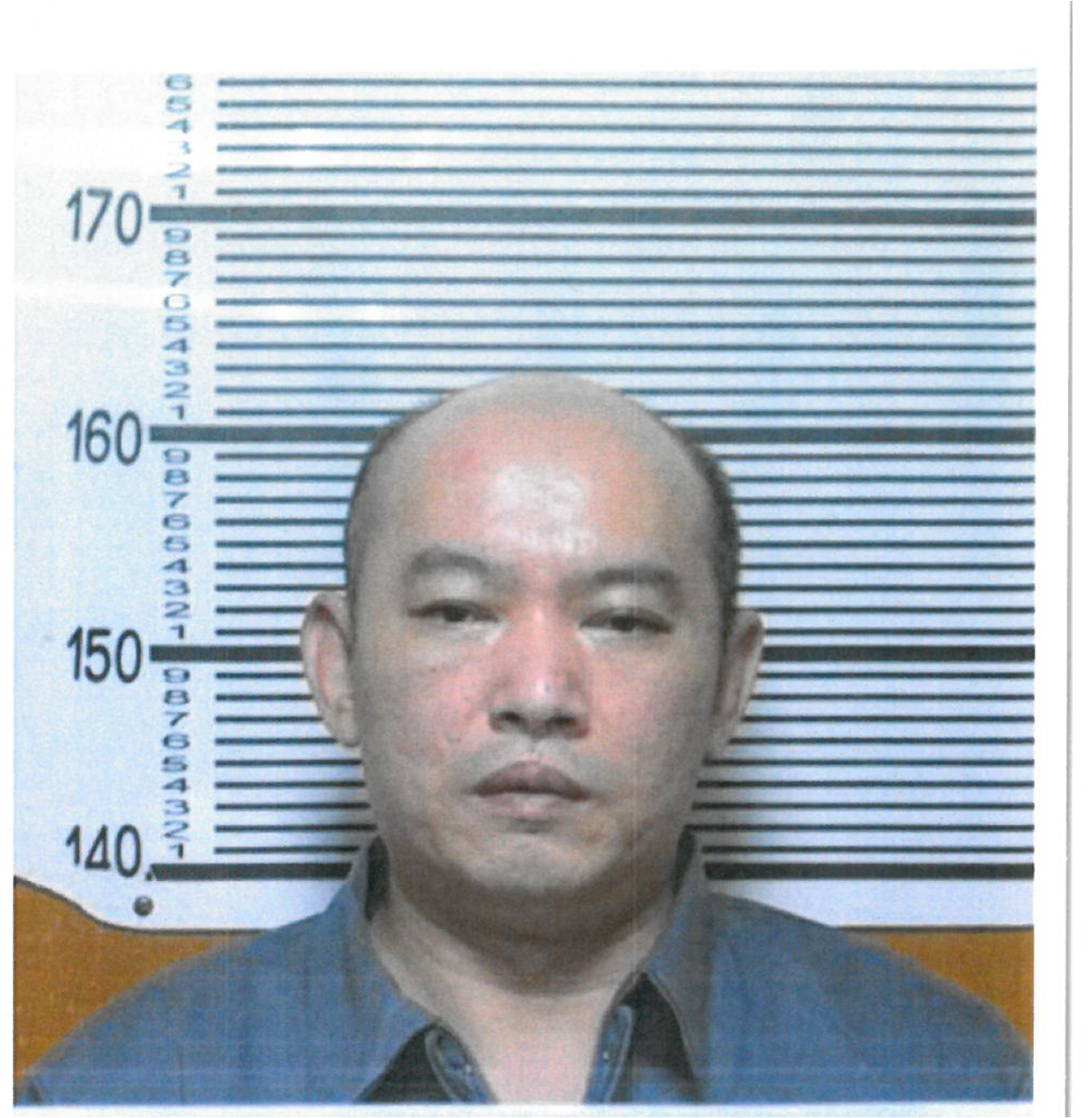 刑事警察局公告嫌犯正面照,全面通緝中。(圖/翻攝自內政部刑事警察局官網)