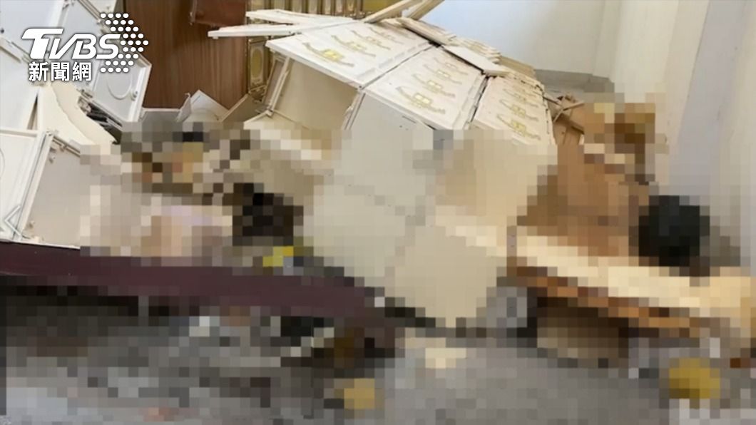 強震摔碎骨灰罈!鹿野納骨塔骨灰散一地 家屬難過落淚