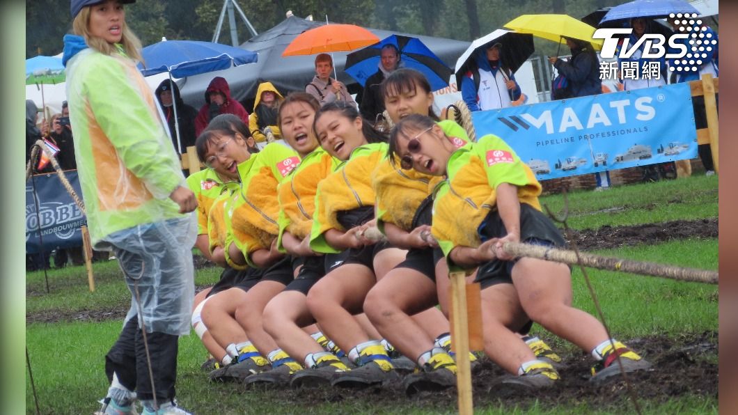完封英國!室外拔河世錦賽 台灣U23女子隊拉出金牌