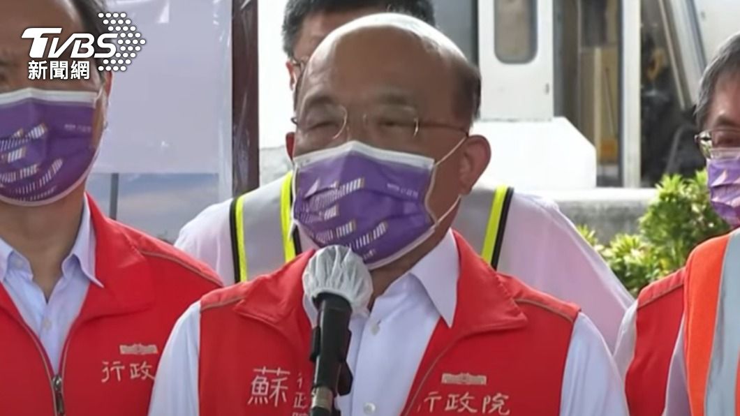 行政院長蘇貞昌在花蓮受訪。（圖／TVBS）