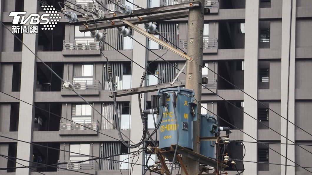 今年累虧千億!10月電價凍漲 台電估下半年將持續虧損