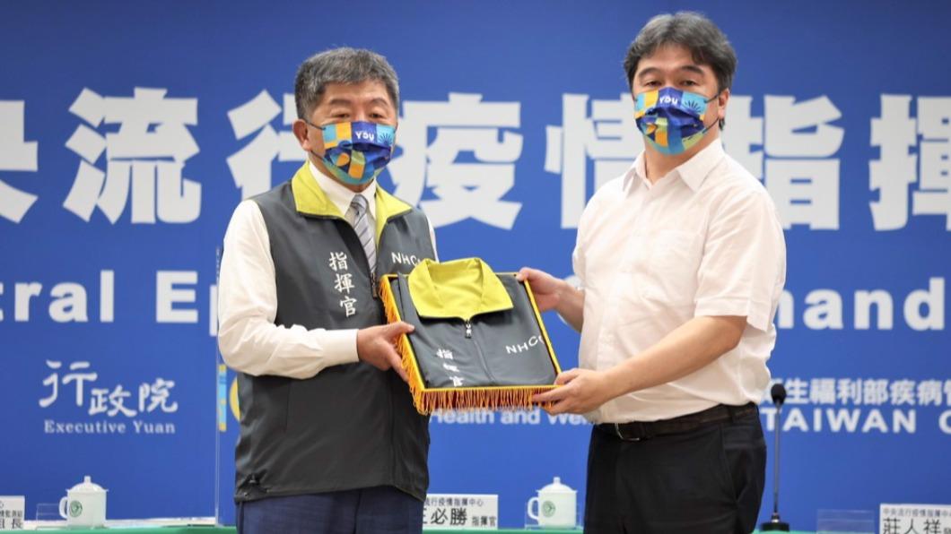 王必勝當指揮官!3成民眾只給60分 PK陳時中民調藏玄機