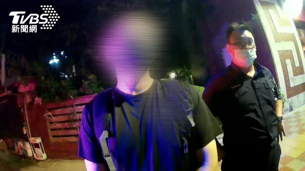 和朋友喝整夜！凌晨騎車返家「左搖右晃」遭警揪酒駕
