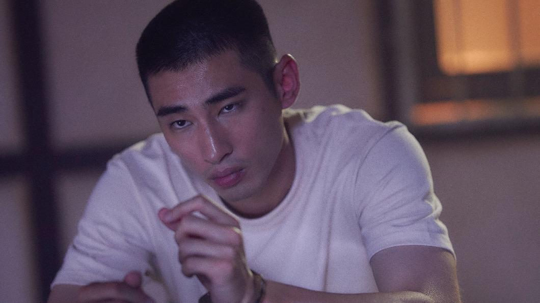 章廣辰首度以《華燈初上》的「阿達」一角入圍金鐘男配角獎。（圖／百聿數碼提供）