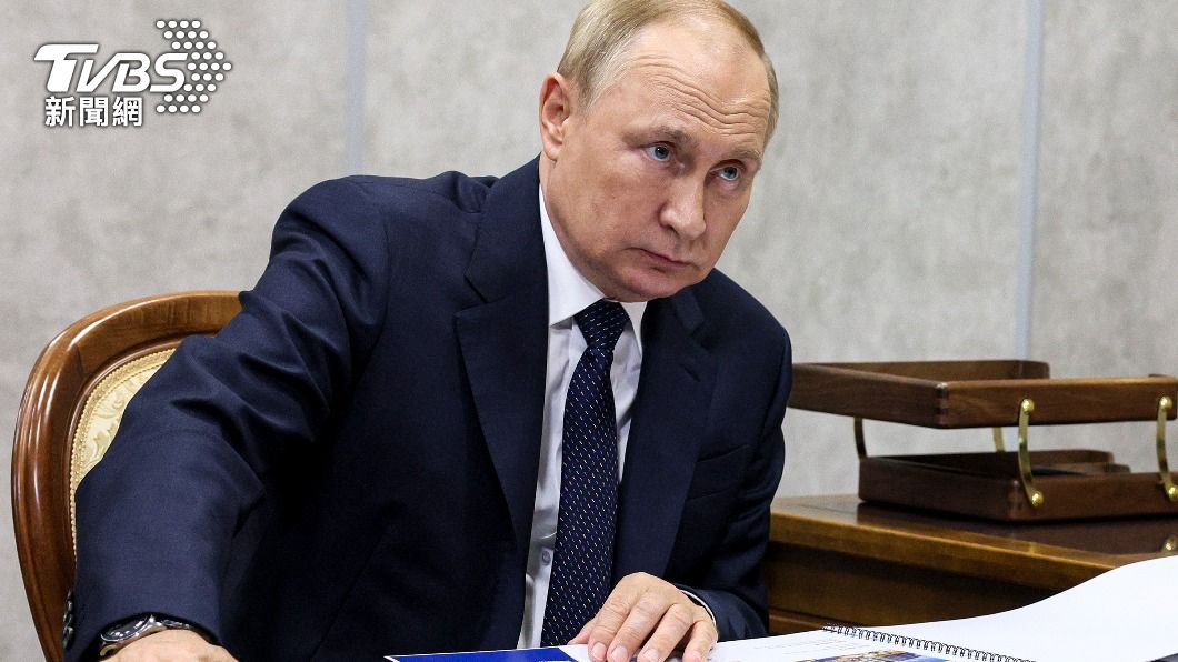 俄羅斯總統普欽(Vladimir Putin)簽署「局部動員令」(partial call-up),將徵召30萬名後備軍人投入作戰。(圖/達志影像美聯社)