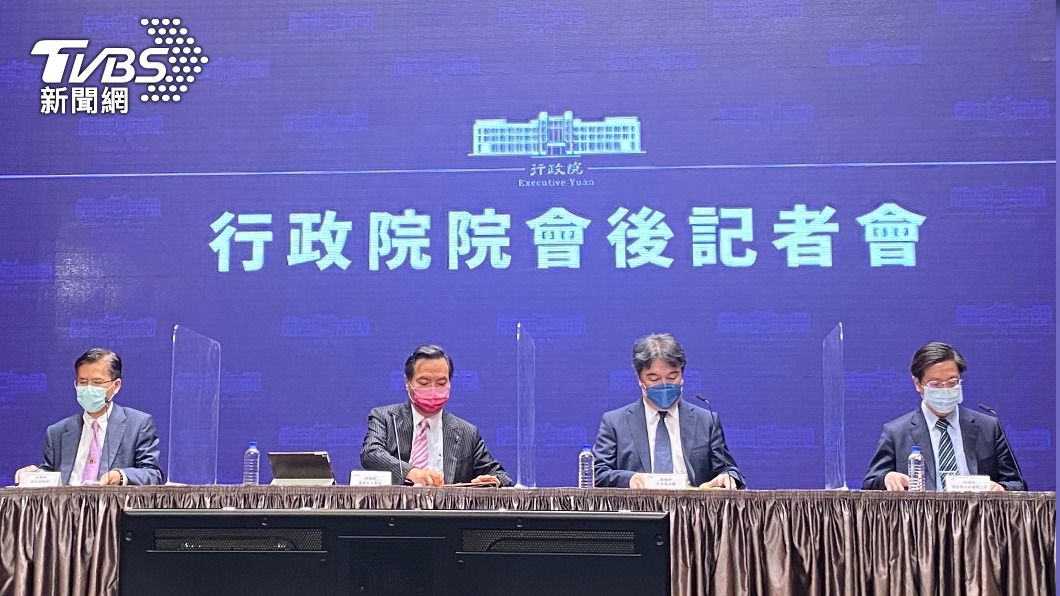 口罩禁令何時放寬？　王必勝：目前無具體討論