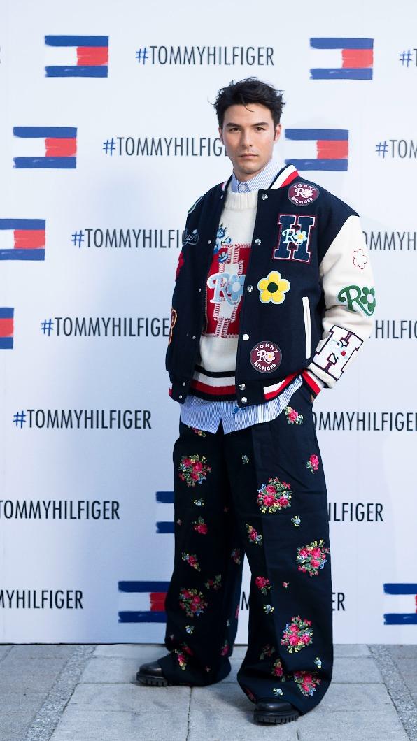 鳳小岳。(圖/TOMMY HILFIGER提供)