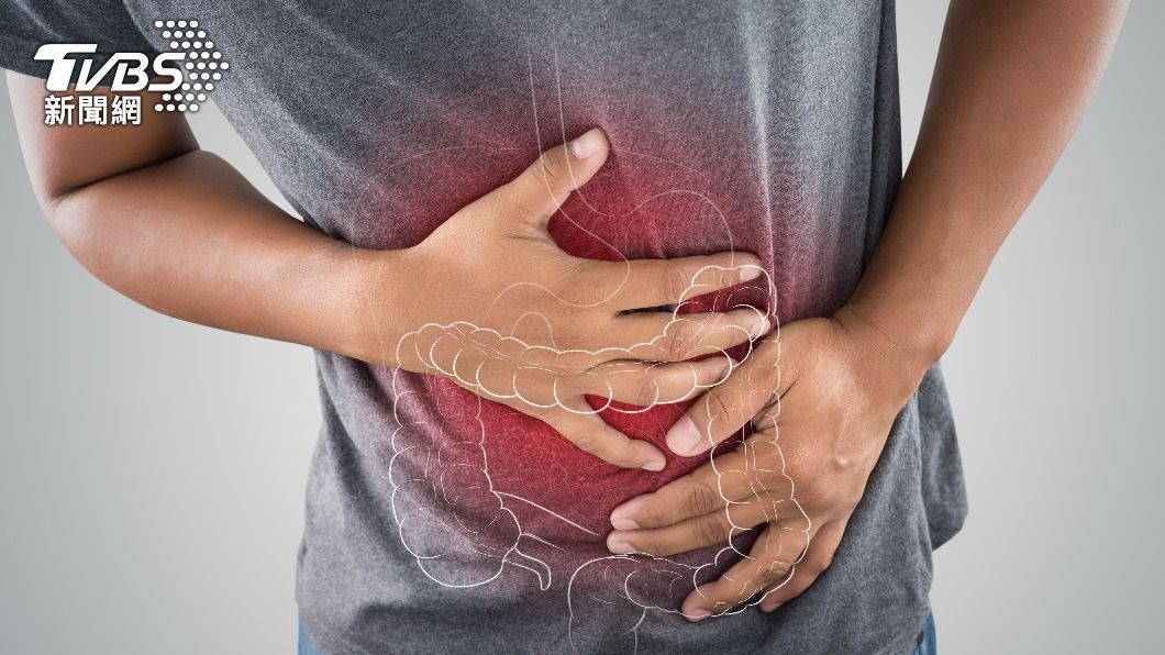 腹部疼痛或有腫塊可能是大腸癌前兆。（示意圖／shutterstock達志影像）