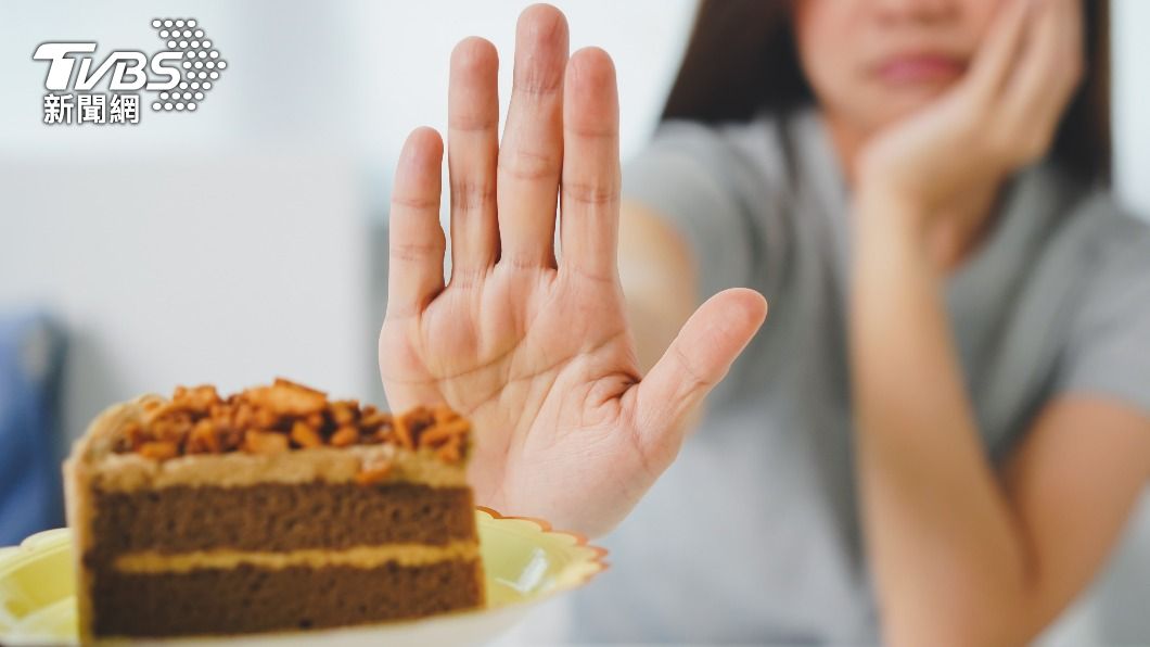 有些人減重失敗的原因為「無法控制食慾」。(示意圖,非當事人/shutterstock達志影像)