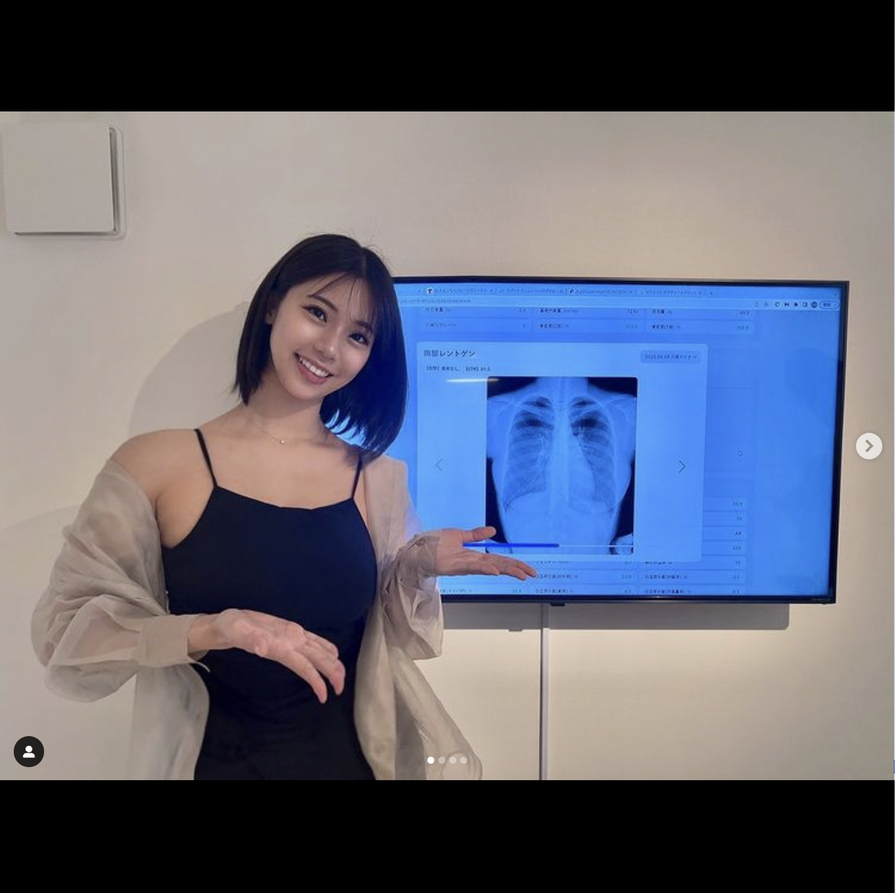 鈴木富美奈擁有傲人雙胸,慘遭網友懷疑是假的。(圖/翻攝自@fuminasuzuki IG)