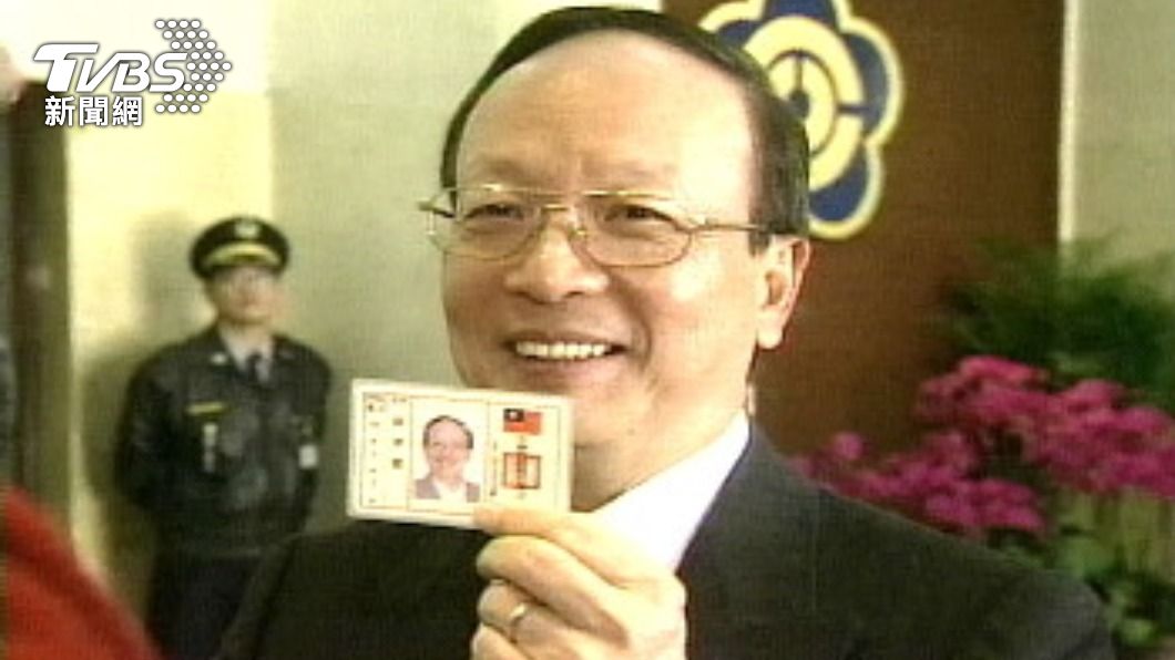 周玉蔻爆料,蔣孝嚴從章改姓蔣。(圖/TVBS資料畫面)