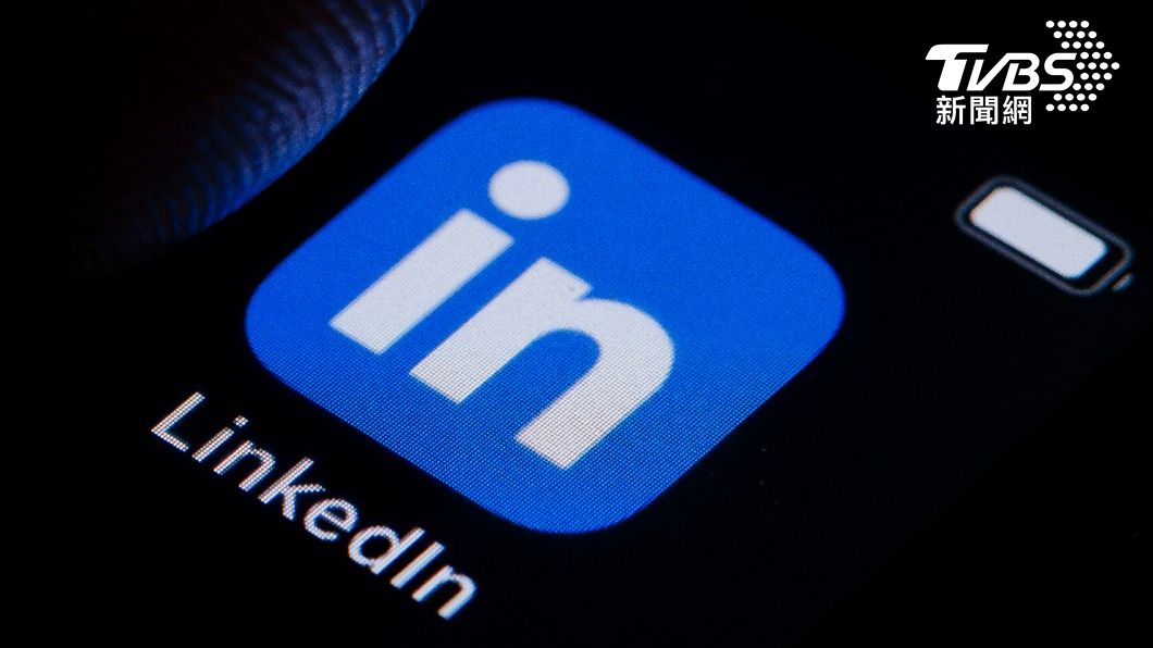 微軟求職網站LinkedIn上的居家上班職缺呈下降趨勢。（圖／達志影像美聯社）