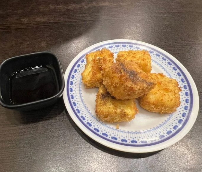 原PO吃了男友單點的豆腐後,需要轉帳給對方。(圖/翻攝自Dcard)