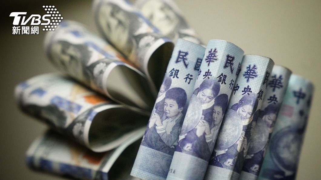 股匯狂殺!新台幣摜破31.9元 下探逾5年半新低