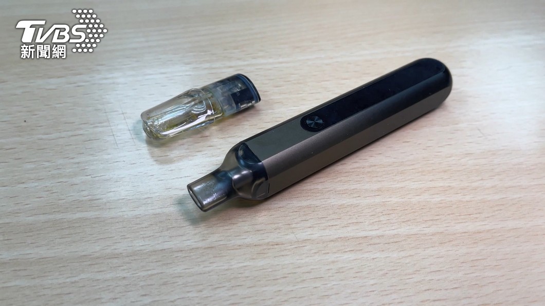 《菸防法》修正案內容包括禁止電子菸、嚴管加熱菸及其載具等。(示意圖/TVBS)