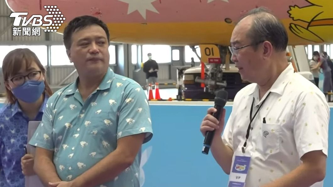 中華航空總經理高星潢(右)。(圖/TVBS)
