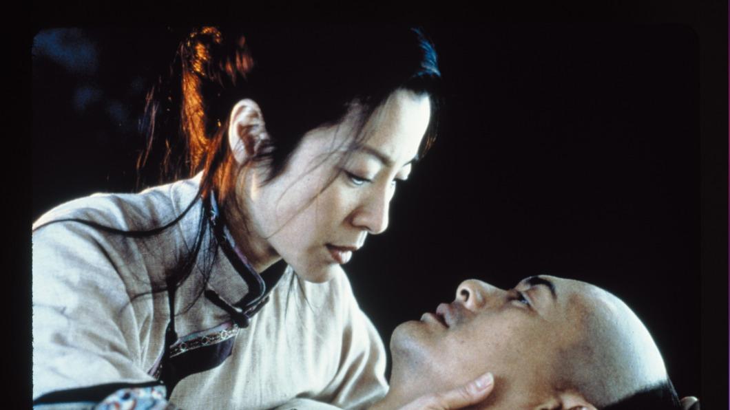 楊紫瓊藉著李安執導的《臥虎藏龍》揚名國際。(圖/索尼提供)