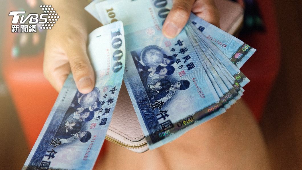 常向對方道謝的人收入會多出4萬6千元台幣。(示意圖/shutterstock達志影像)