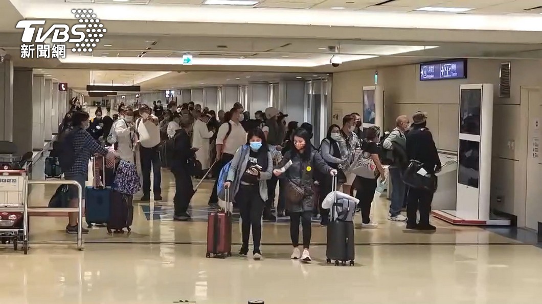0+7將上路!外國旅客在台確診費用怎算? 王必勝回應
