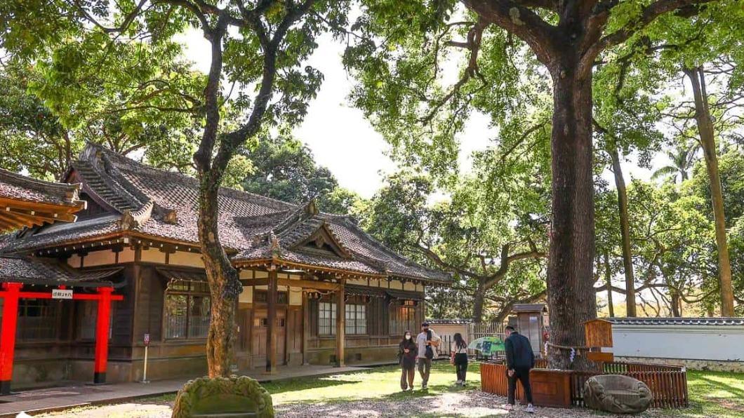 「昭和十八」是日治時期嘉義神社附屬的齋館及社務所，現今核定為市定古蹟。（圖／卡夫卡愛旅行提供）