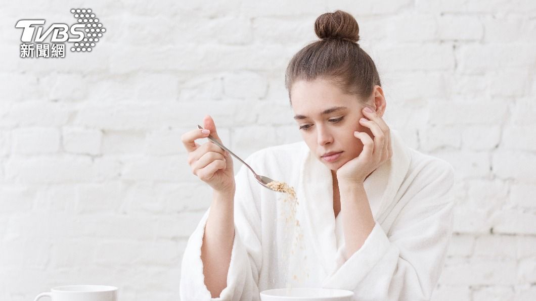 食慾不振時更不能進補。(示意圖/shutterstock達志影像)