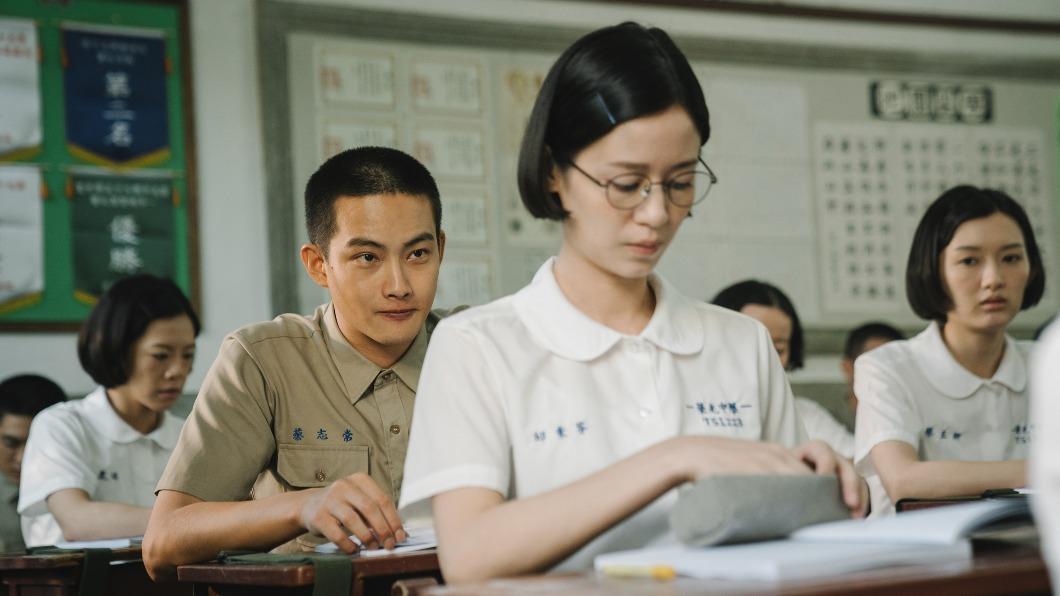 戲中張庭瑚袁子芸同班生愛慕情愫。(圖/甲上提供)