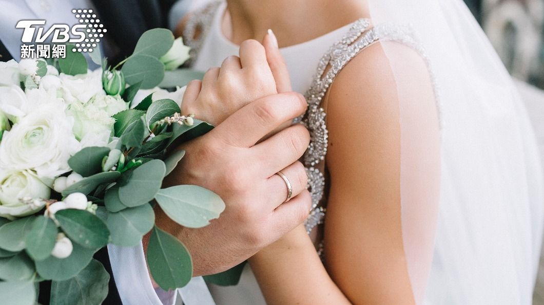 許多網友勸原PO退婚。(示意圖/shutterstock達志影像)