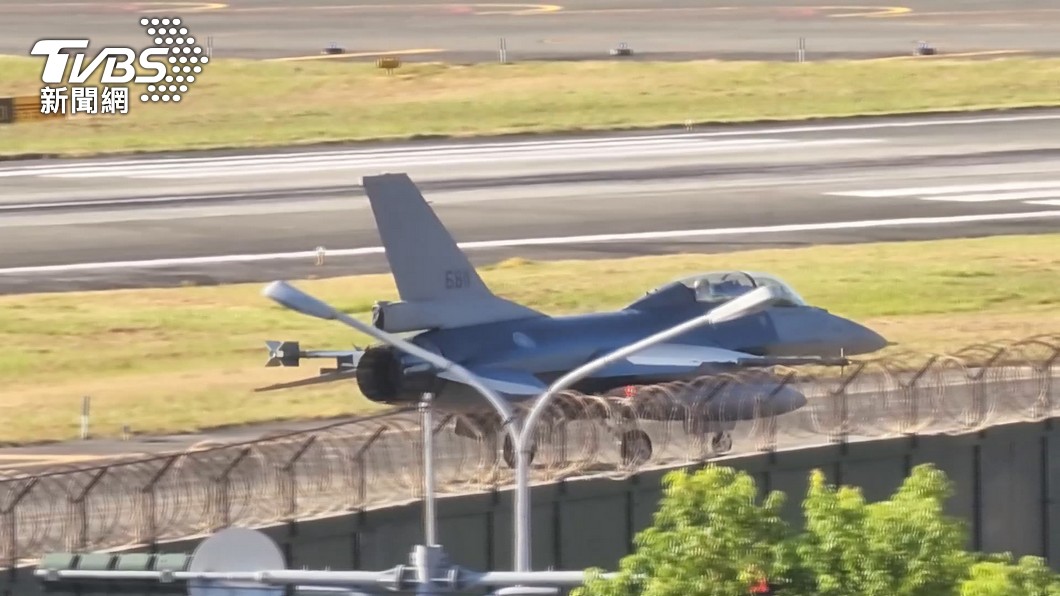 認知作戰?網傳我4架F-16在海峽中線失聯 空軍震怒駁斥