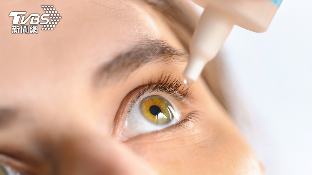 異物感強時可點眼藥水緩解。(示意圖/shutterstock達志影像)