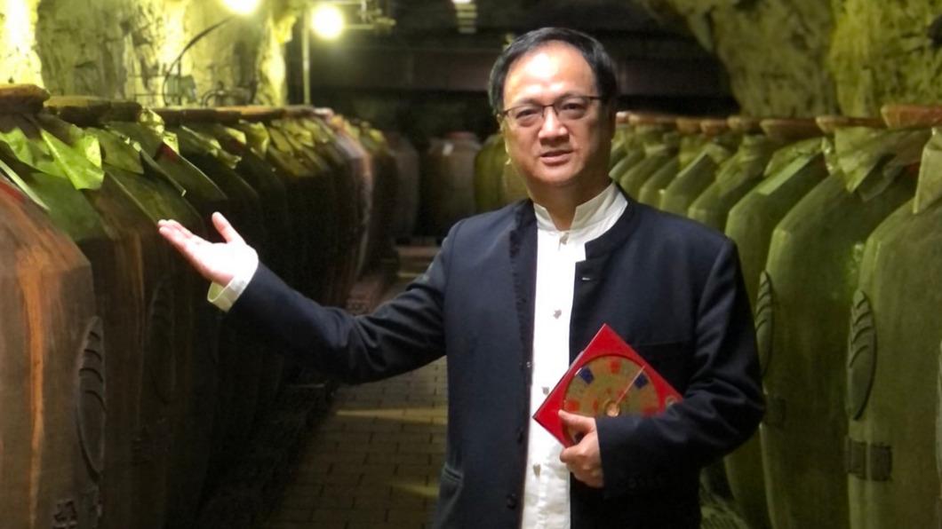 江柏樂稱「龍山寺早已不靈」。（圖／翻攝自江柏樂臉書）