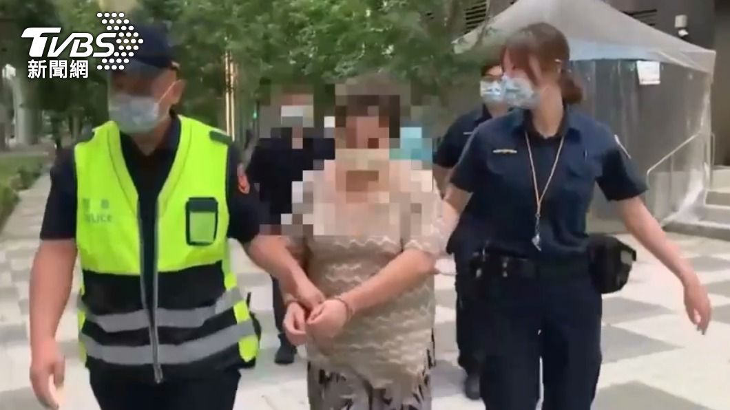 夫妻檔遭警方移送。(圖/TVBS)