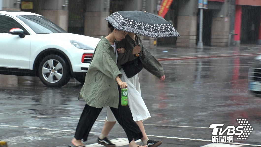環流+東北風夾擊!劇烈降雨連7天轟北東 奈格最新路徑曝