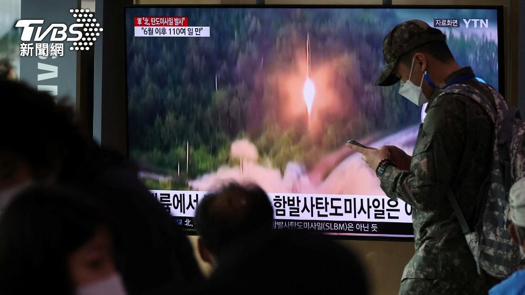 9月底北韓也朝東部海域發射導彈,造成南北韓、日情勢緊張。(圖/達志影像路透社)